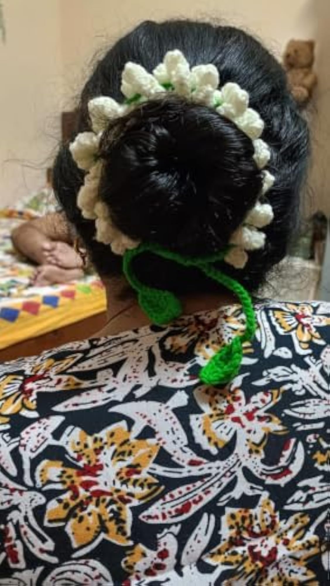 Crochet Gajra for Wedding/Haldi/Mehendi - Woolen Juda Veni